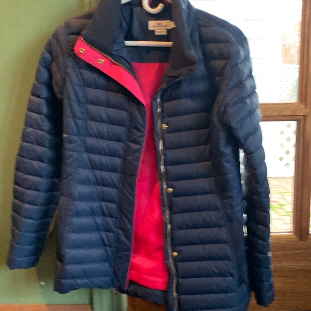 Brand new vineyard vines puffer jacket